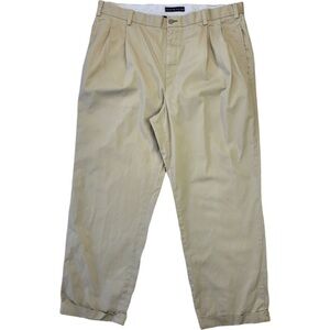 Tommy Hilfiger Men’s Classic Khaki pants size 42 x 32